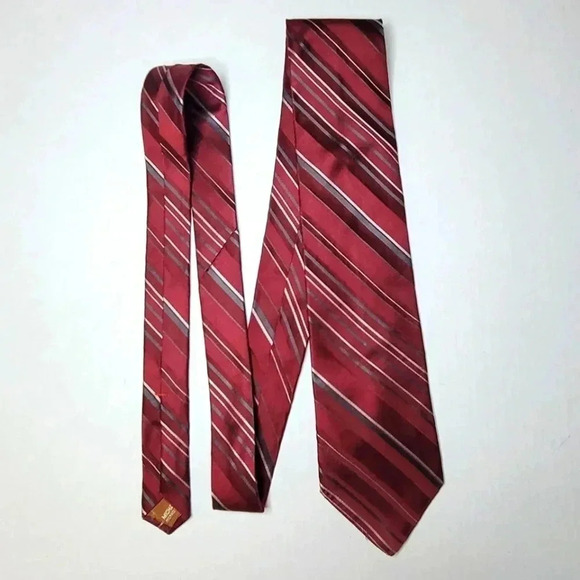 MICHAEL KORS Men's Necktie - Picture 3 of 6
